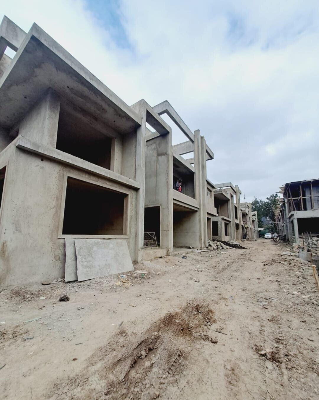 6-Bed Townhouse with Solar Hot Water & Gym - Lavington