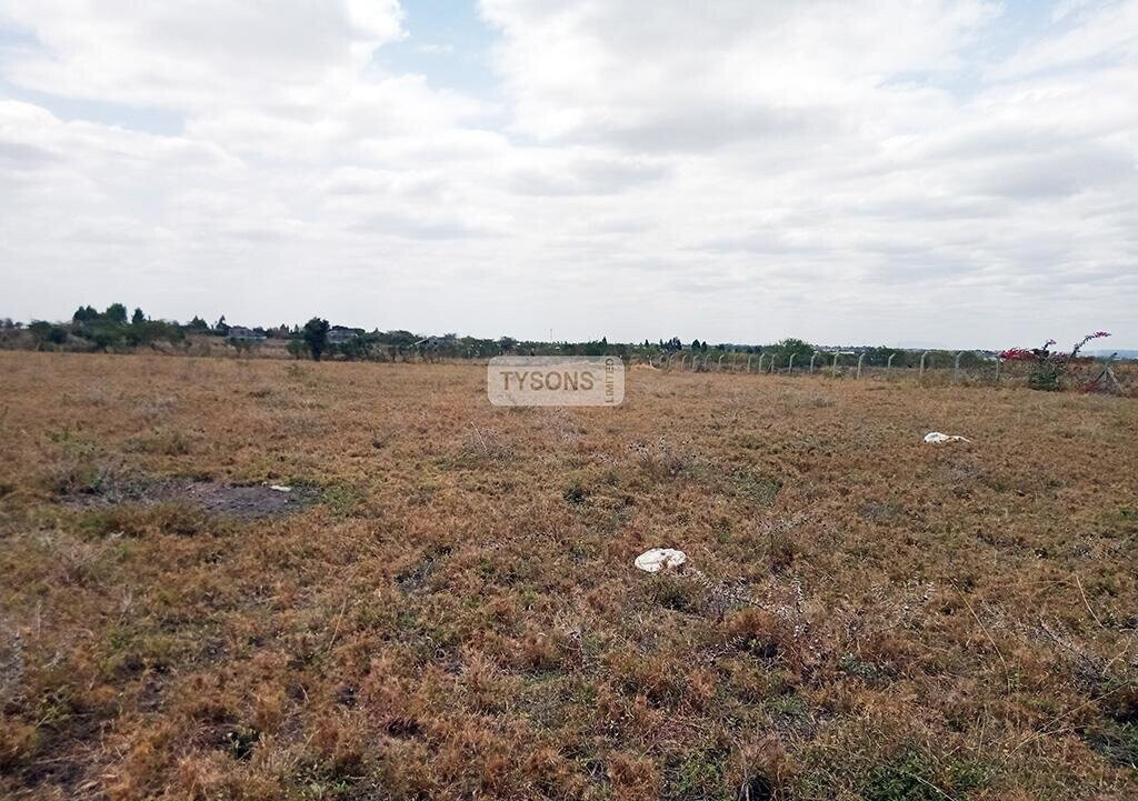 50x100 Plot in Gated Community - KSh 2.25M