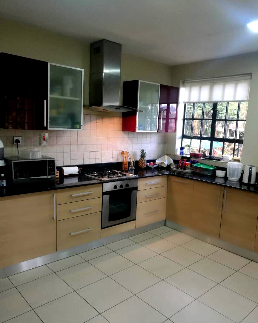 5-Ensuite Townhouse with Solar & LED Lighting - Lavington