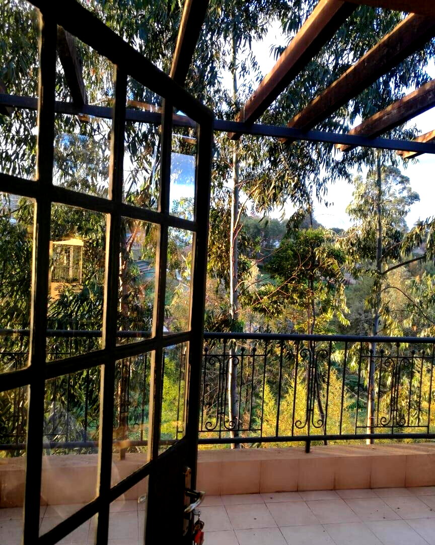 5-Ensuite Townhouse with Solar & LED Lighting - Lavington