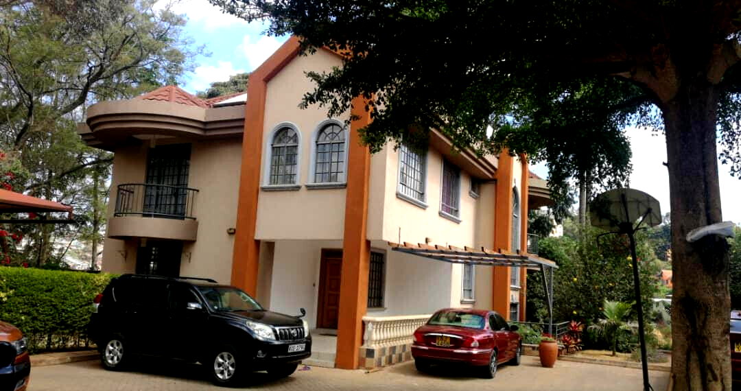 5-Ensuite Townhouse with Solar & LED Lighting - Lavington