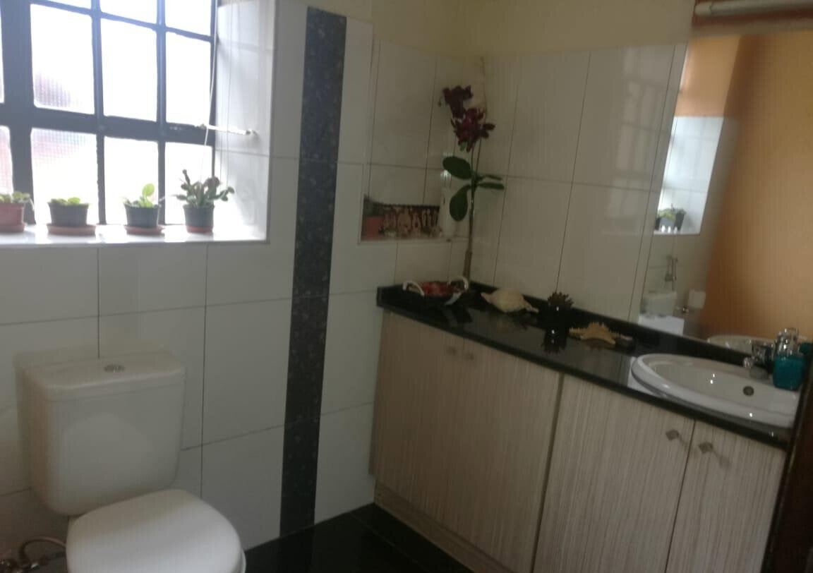 5-Ensuite Townhouse with Solar & LED Lighting - Lavington