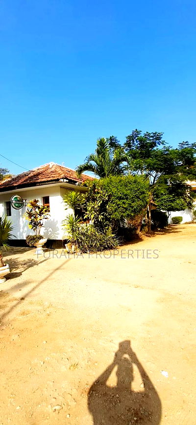To Let Full Equipped Club Nyali - Image 7