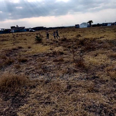 Titled Plot - Image 3