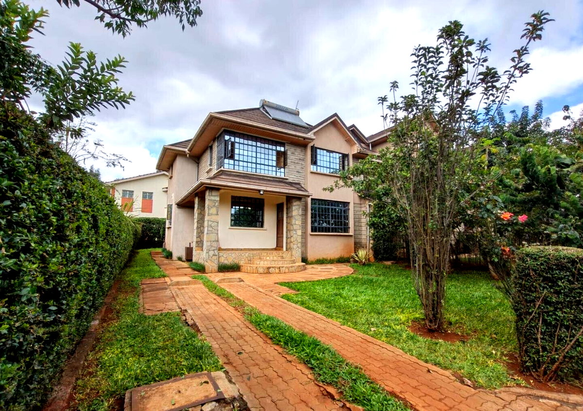 Garden Oasis with 5BR
