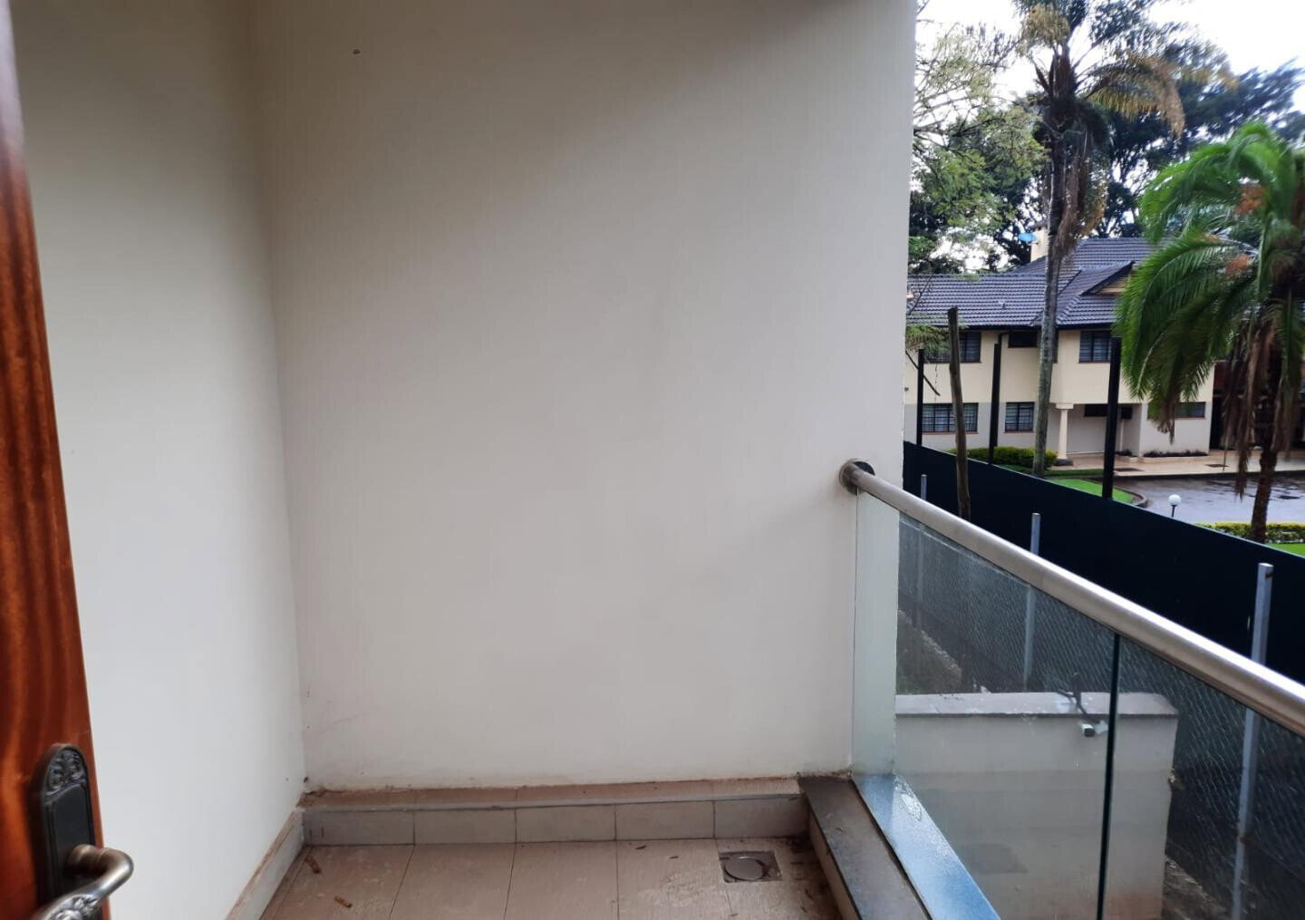 5-Ensuite Townhouse with Staff Quarters & Electric Fence - Lavington