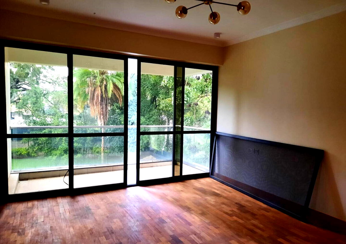 5-Ensuite Townhouse with Staff Quarters & Electric Fence - Lavington