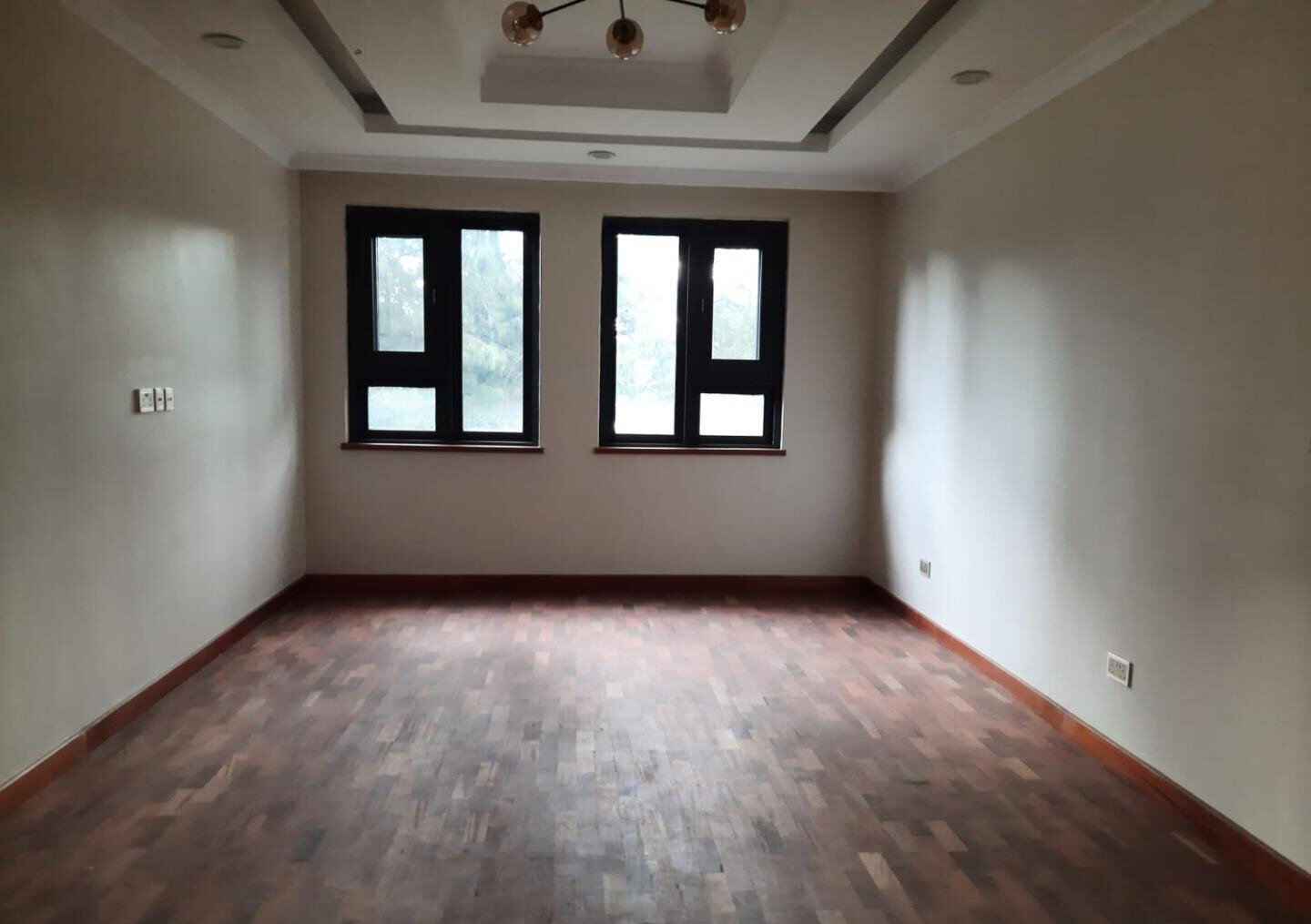 5-Ensuite Townhouse with Staff Quarters & Electric Fence - Lavington