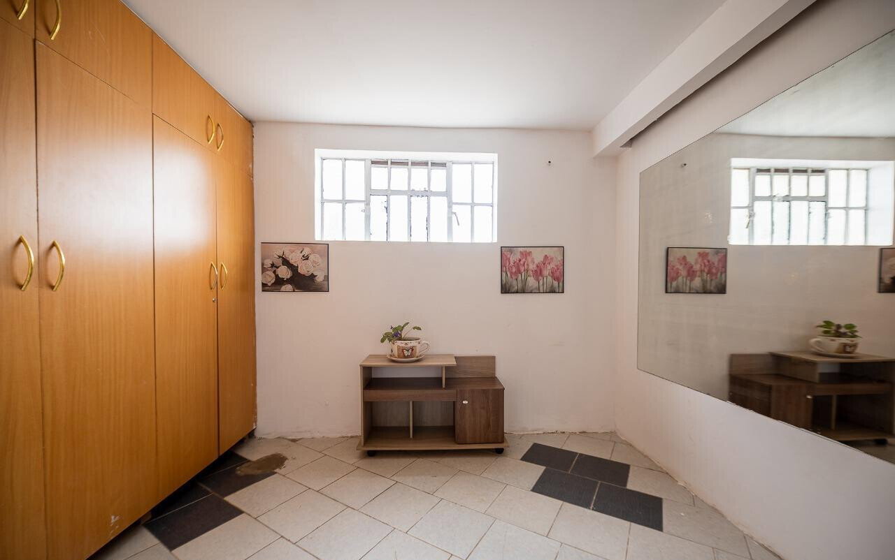 KSh 400K 5BR Garden Home