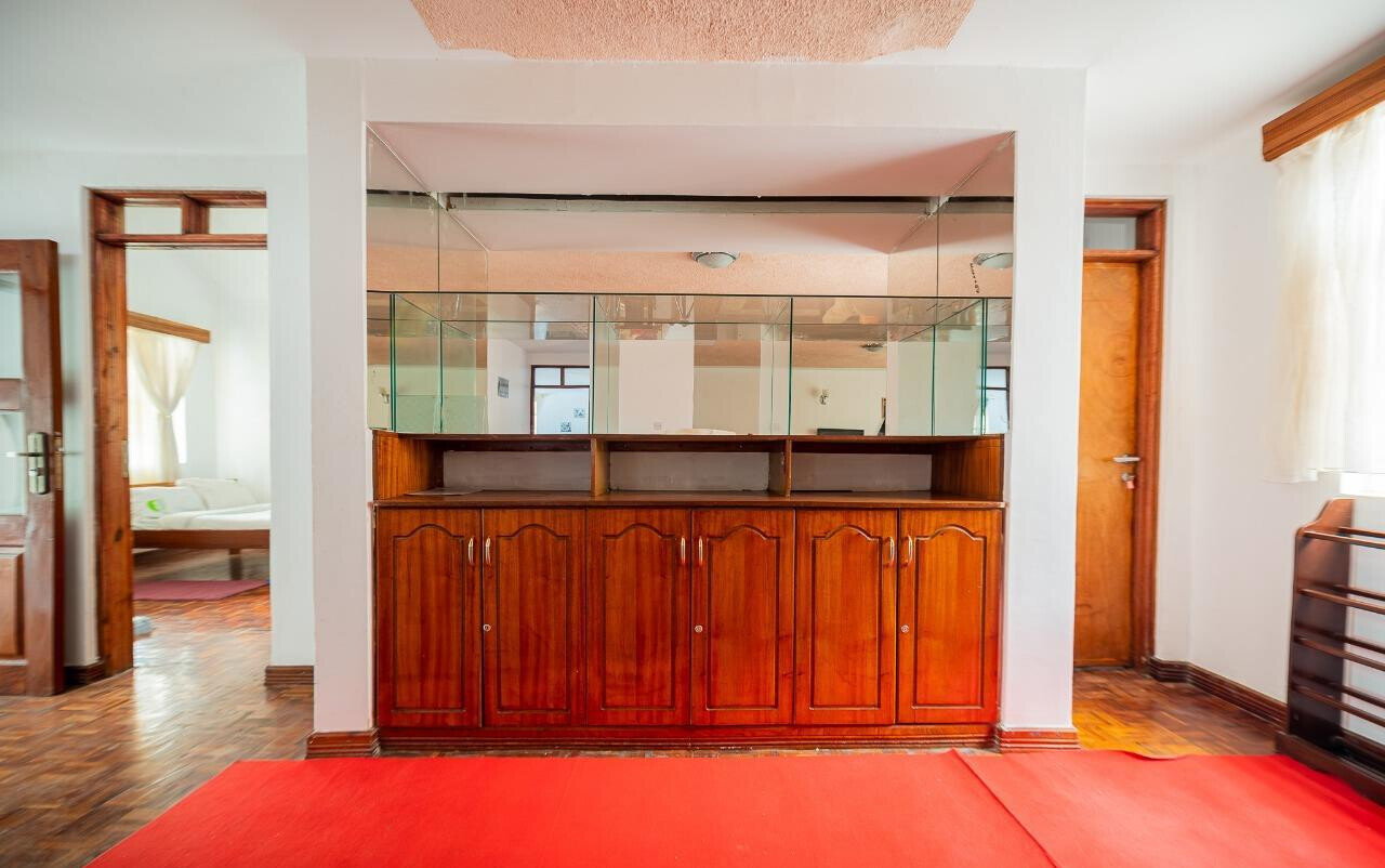 KSh 400K 5BR Garden Home