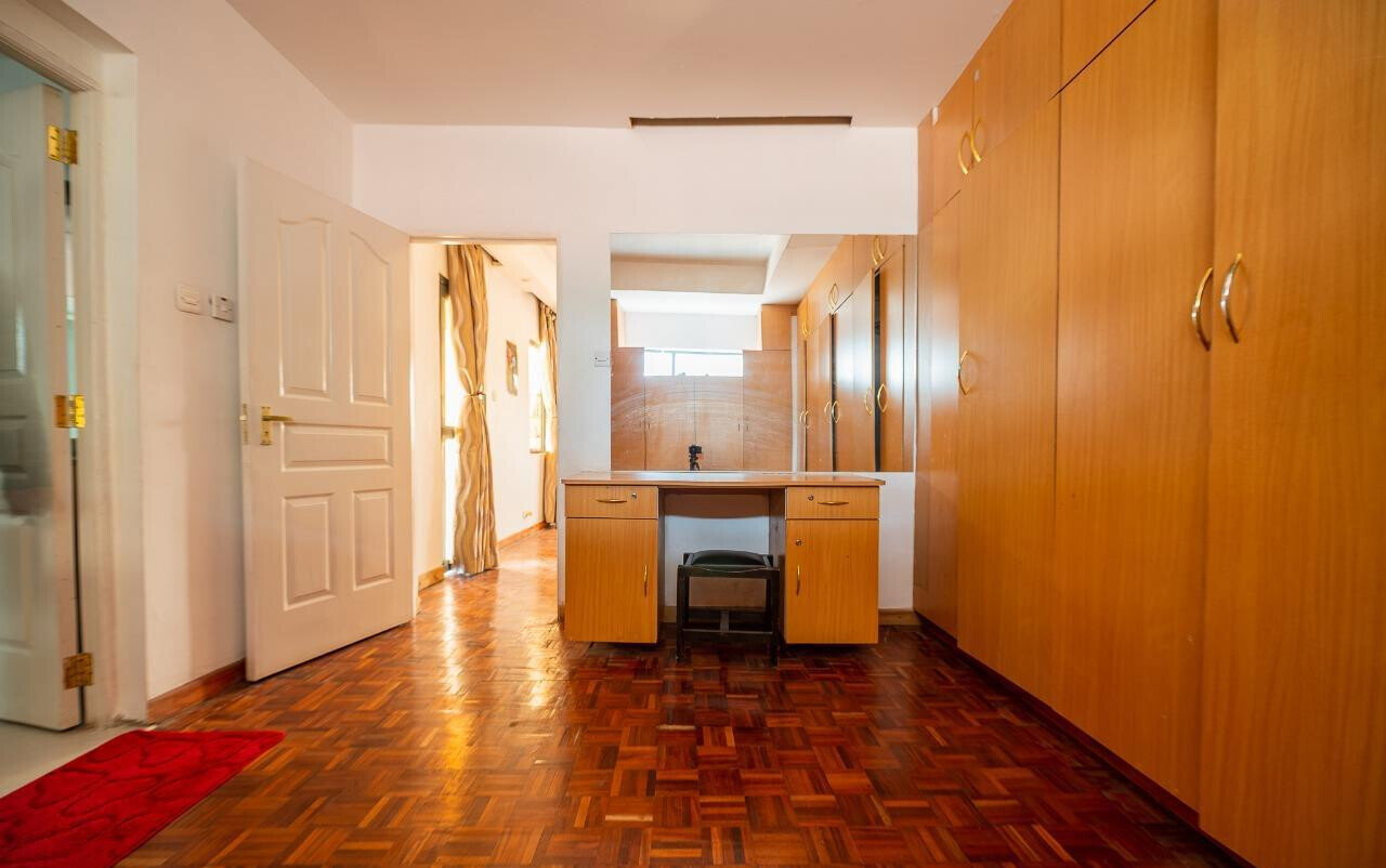 KSh 400K 5BR Garden Home
