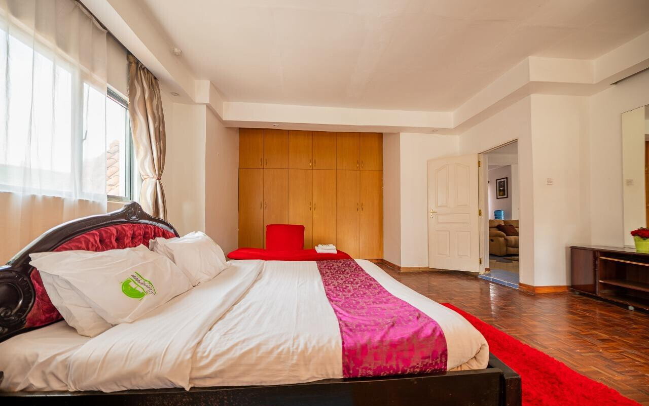 KSh 400K 5BR Garden Home