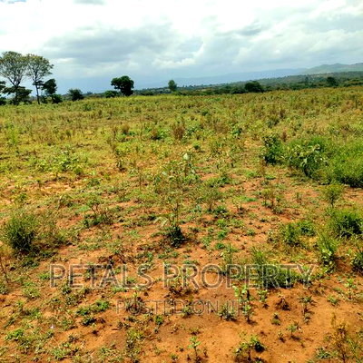 7.5 Acres for Sale in Kampi Ya Moto - Image 3