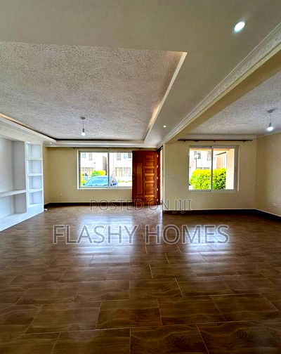 4bdrm House in Katani for sale - Image 3