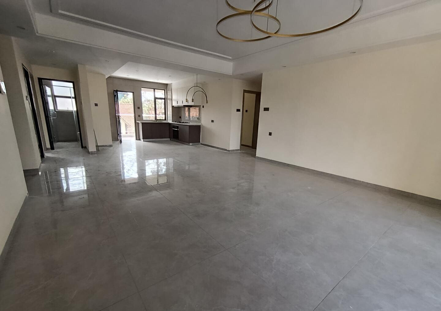 3BR with Pool, Gym & Events Centre - Kilimani