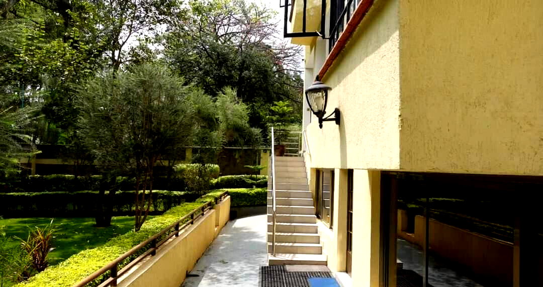 5-Ensuite Townhouse with DSQ & Solar Heating - Lavington Gated Community