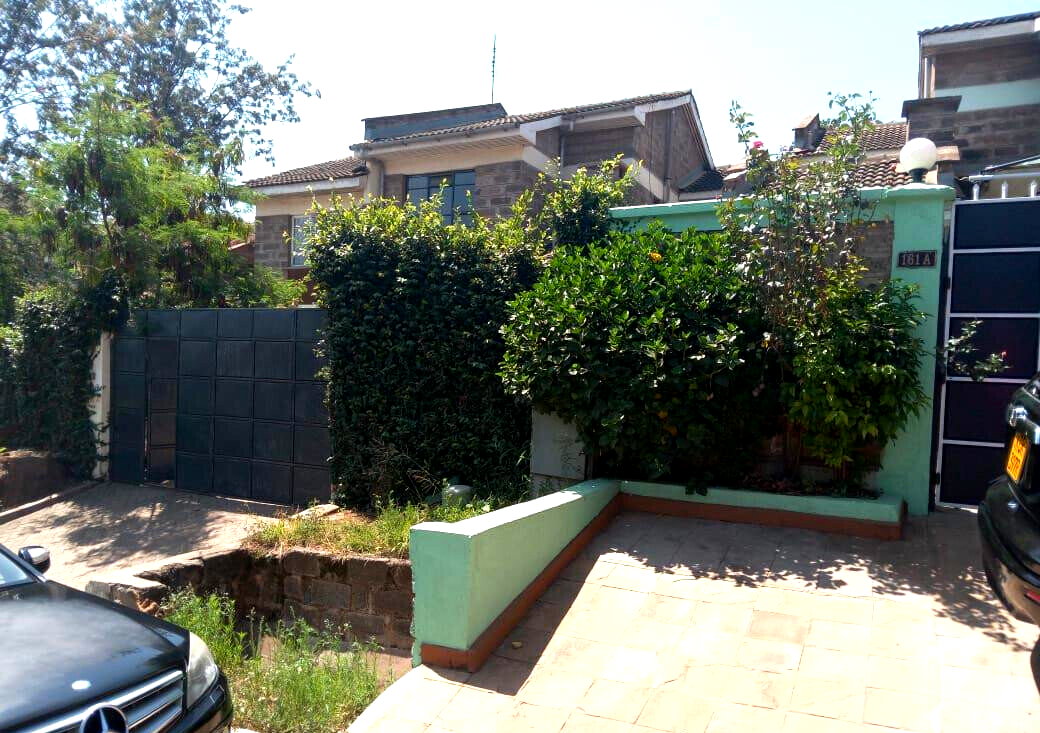 Refurbished 4BR Maisonette with Servant Quarter – Langata