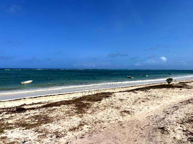 1.25 Acre Beach Plot for Sale in Kikambala Ls203