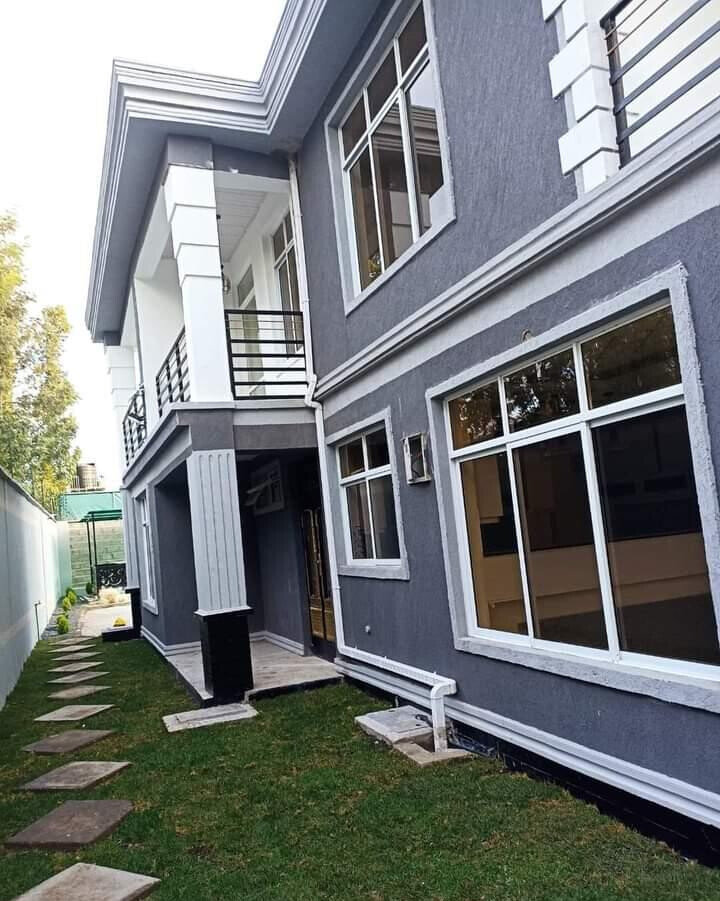 4BR All-Ensuite Mansionette with Gazebo & Kitchen Garden - Matasia