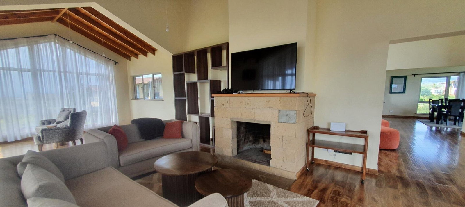 4BR Kedong Villa with Lake Naivasha Views - Award-Winning Design