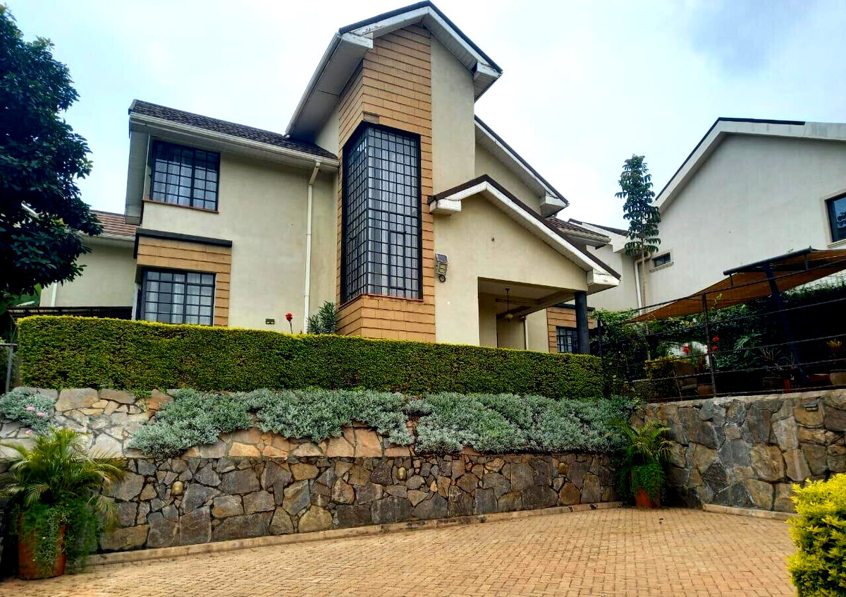 4 En-Suite Townhouse with Solar & Study - Kitisuru Near ISK