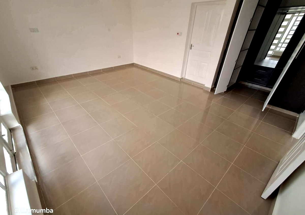 4BR All-Ensuite Townhouse with Rooftop Gazebo & DSQ - Kitengela Yukos