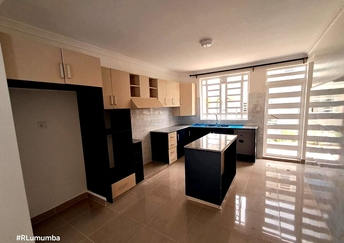 4BR All-Ensuite Townhouse with Rooftop Gazebo & DSQ - Kitengela Yukos