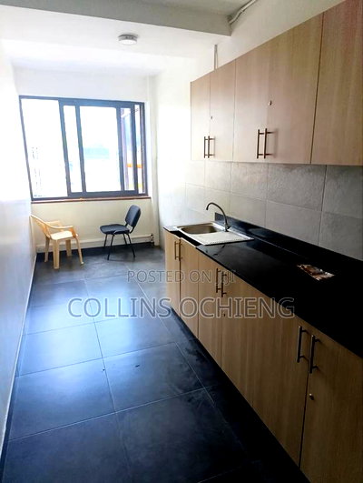 Small Office Space (452sqft) to Let - Westlands - Image 5