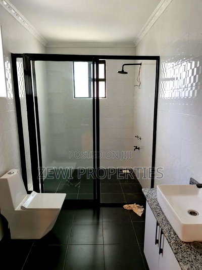 4bdrm Maisonette in Matasia for sale - Image 14