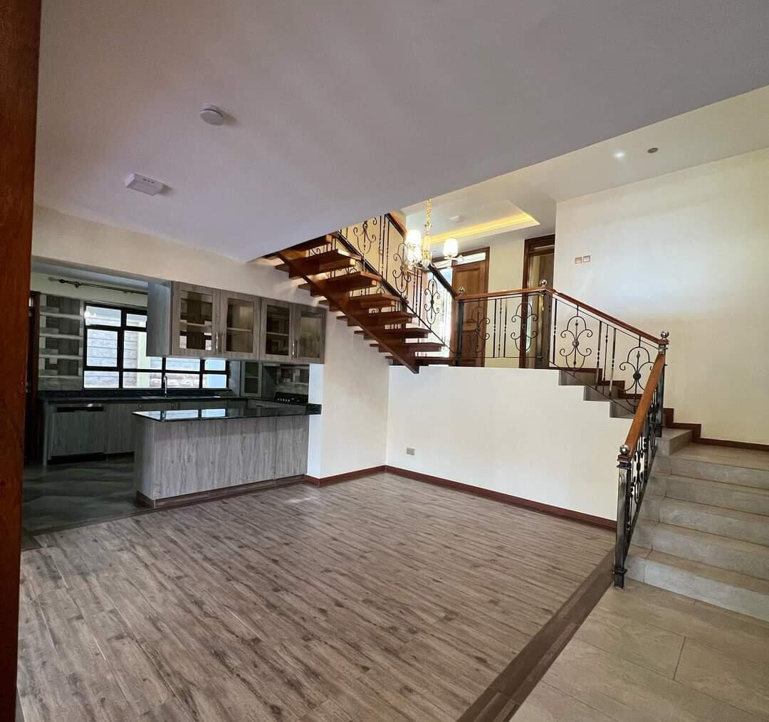5-Ensuite Villa with DSQ & Backyard Garden - Lavington Gated Community