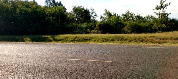 Bondo- Kambajo- Usenge Road