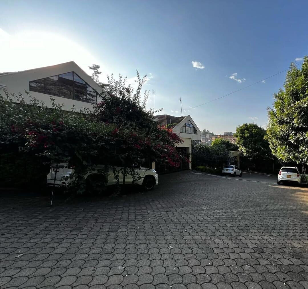 Quarter-Acre Townhouse with KES 260K Monthly Rent - Lavington