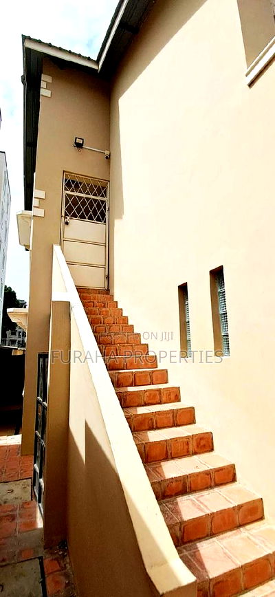 3bdrm Block of Flats in Bamburi for sale - Image 1