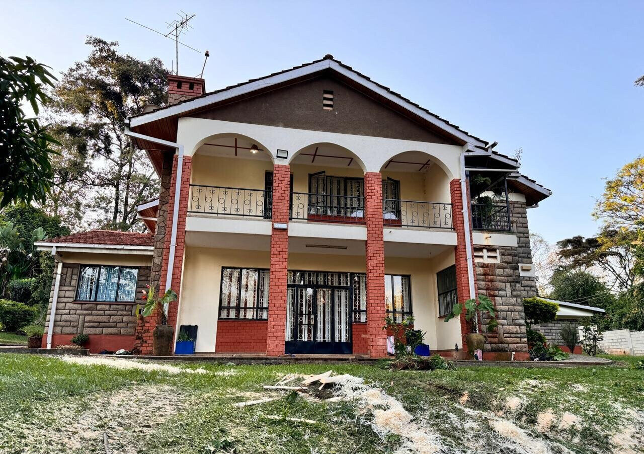 5-Bedroom Maisonette on 0.75-Acre Garden - Lavington