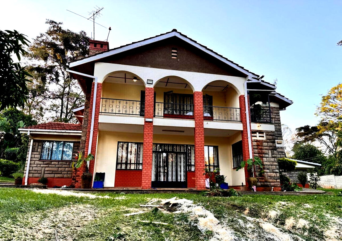 5-Bedroom Maisonette on 0.75-Acre Garden - Lavington