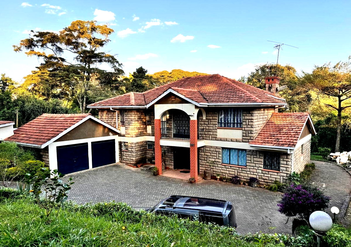 5-Bedroom Maisonette on 0.75-Acre Garden - Lavington