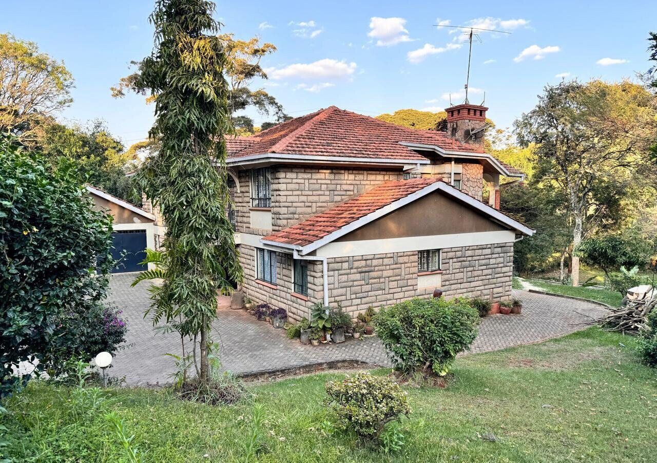 5-Bedroom Maisonette on 0.75-Acre Garden - Lavington