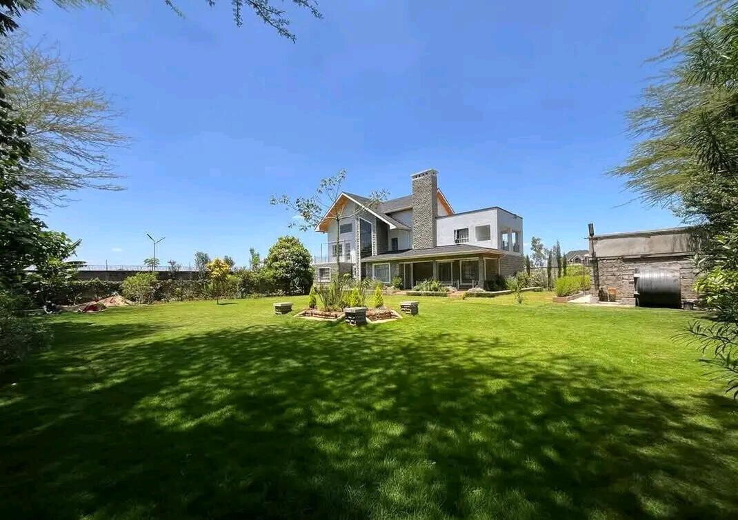 Brand-New 6-Ensuite Villa with Fruit Garden & DSQ – Karen