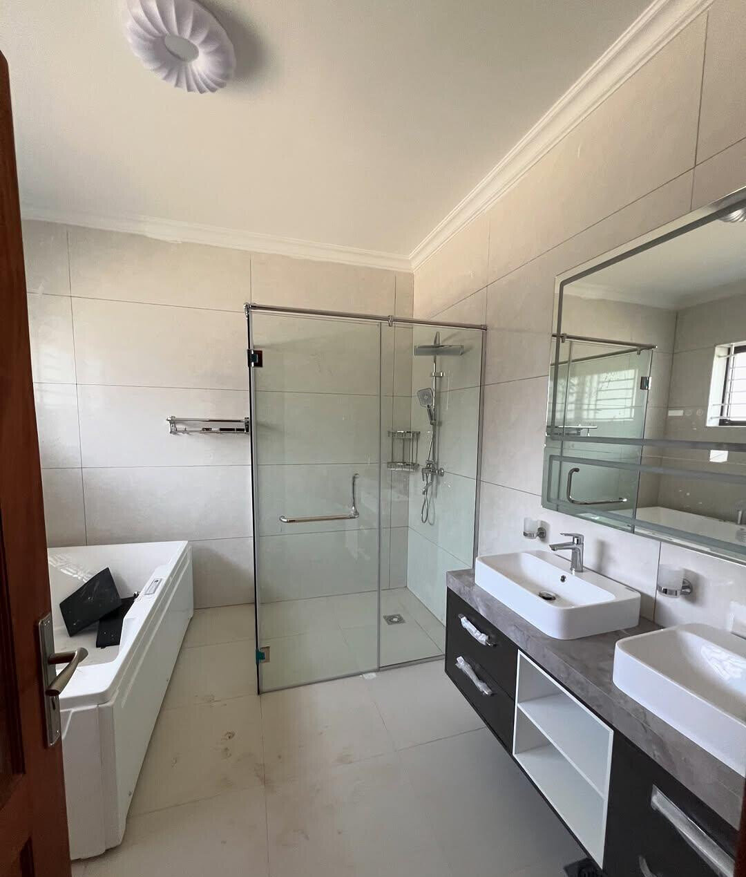 Newly Built 4-Bed Townhouse with DSQ & Office – Karen