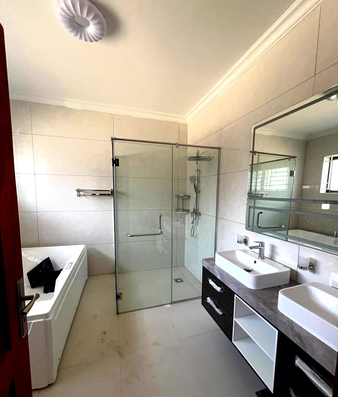 Newly Built 4-Bed Townhouse with DSQ & Office – Karen