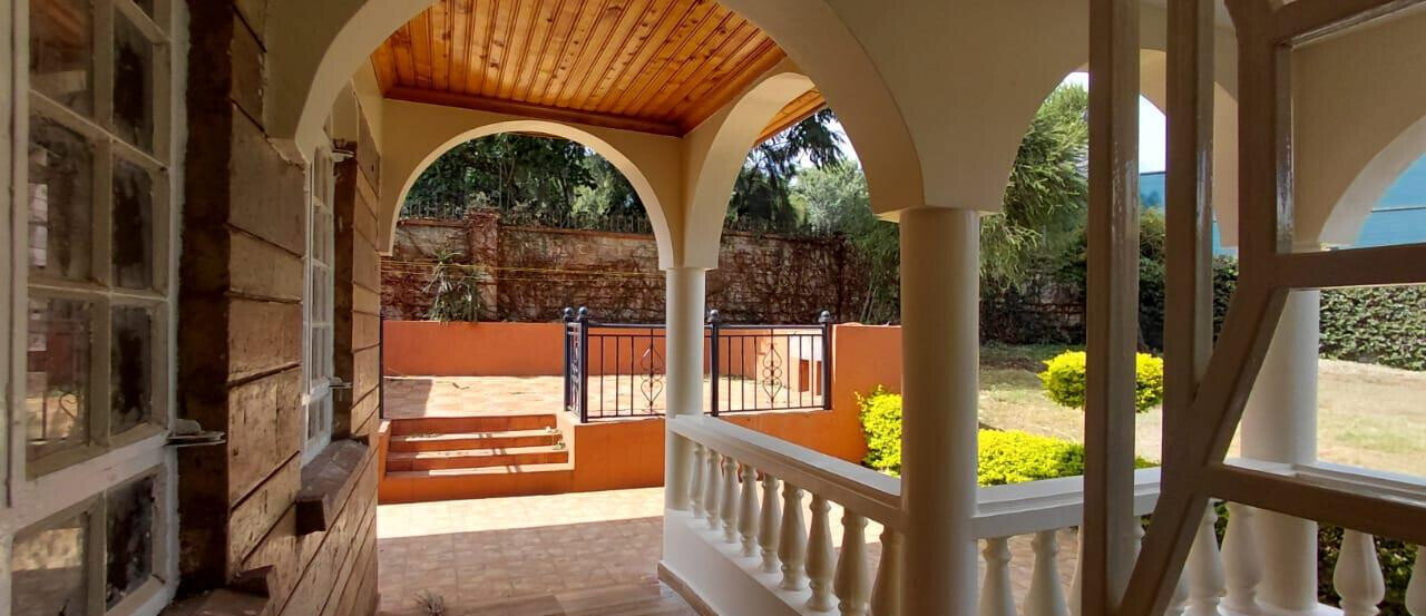 0.15 Acre 5BR Garden Home