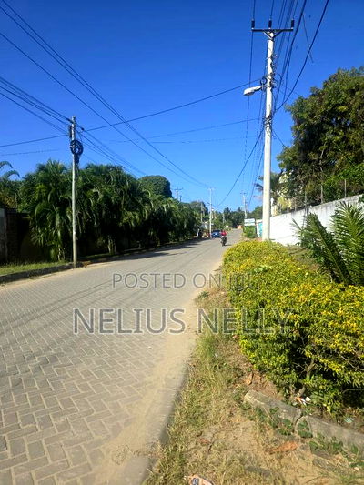 Plot for Sale Nyali - Image 1