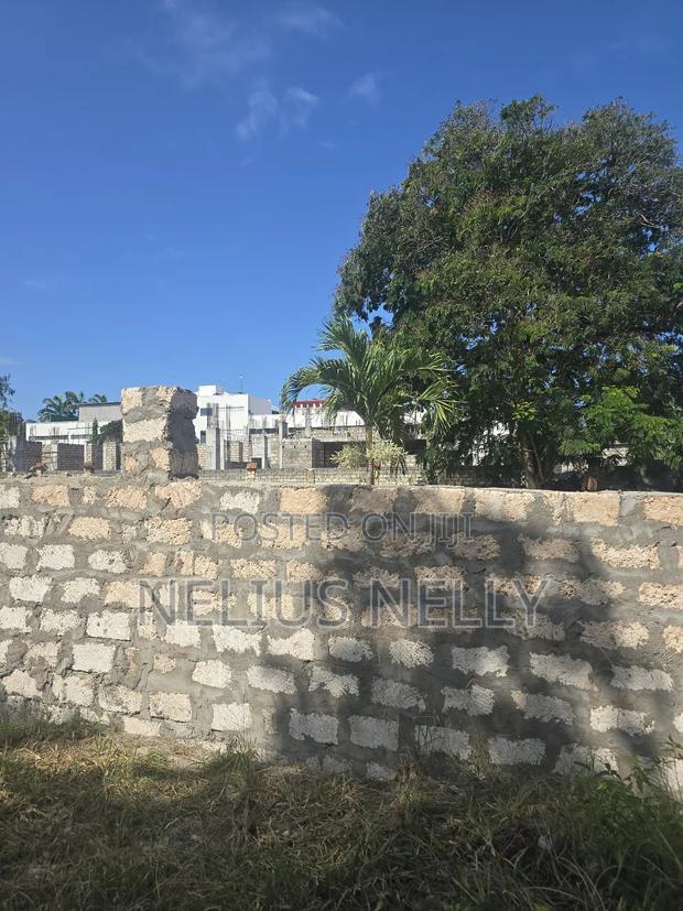 Plot for Sale Nyali