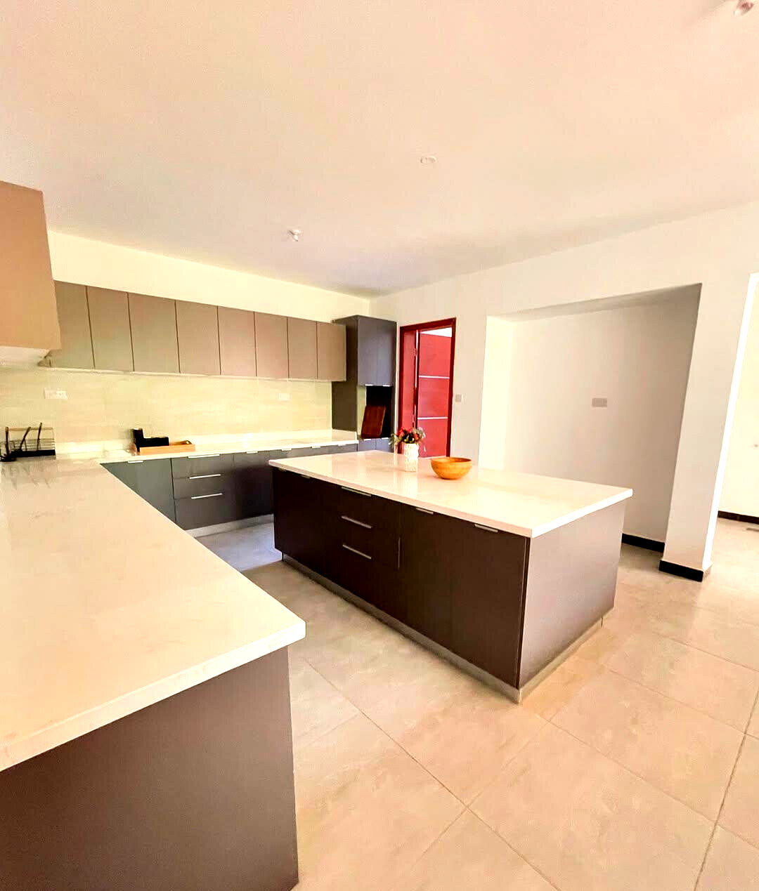 5-Ensuite Townhouse with Forest Views & Rental Income – Karen
