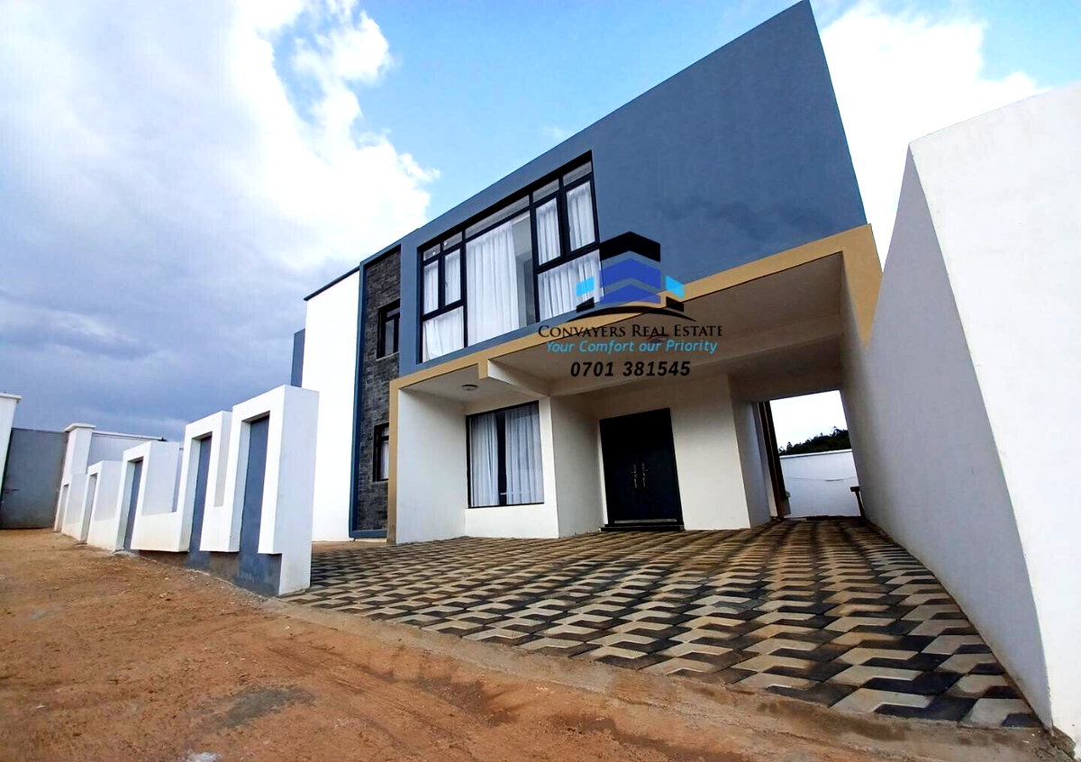 5BR Townhouse with DSQ, Office & Mountain Views - Kikuyu