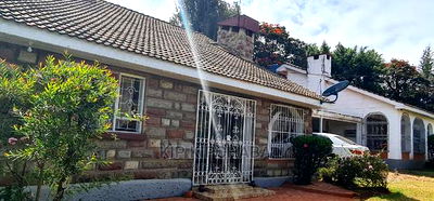 8bdrm Bungalow in Pioneer for sale - Image 15