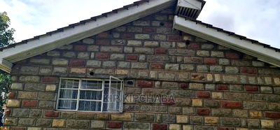 8bdrm Bungalow in Pioneer for sale - Image 12