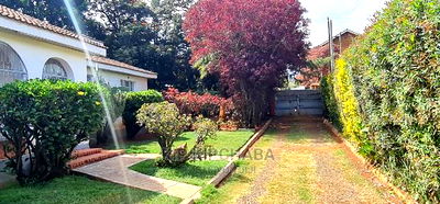 8bdrm Bungalow in Pioneer for sale - Image 20