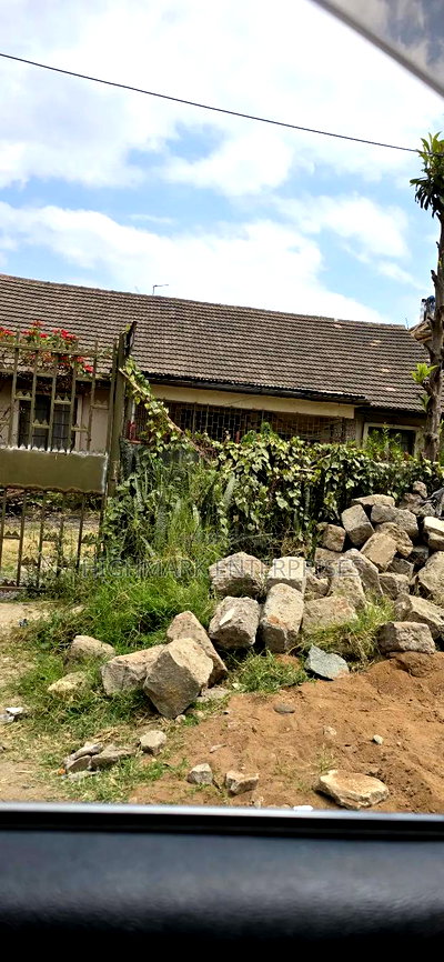 4bdrm House in South C for sale - Image 1