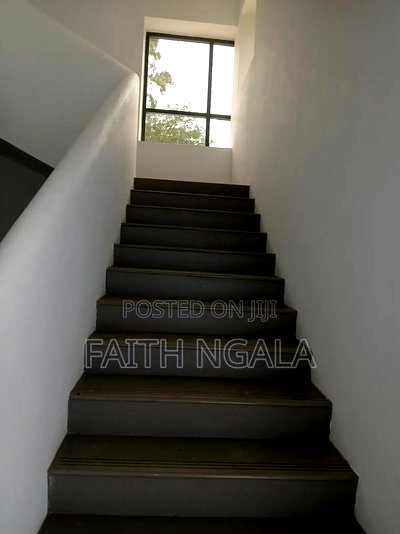 2bdrm Apartment in Nyali for sale - Image 9